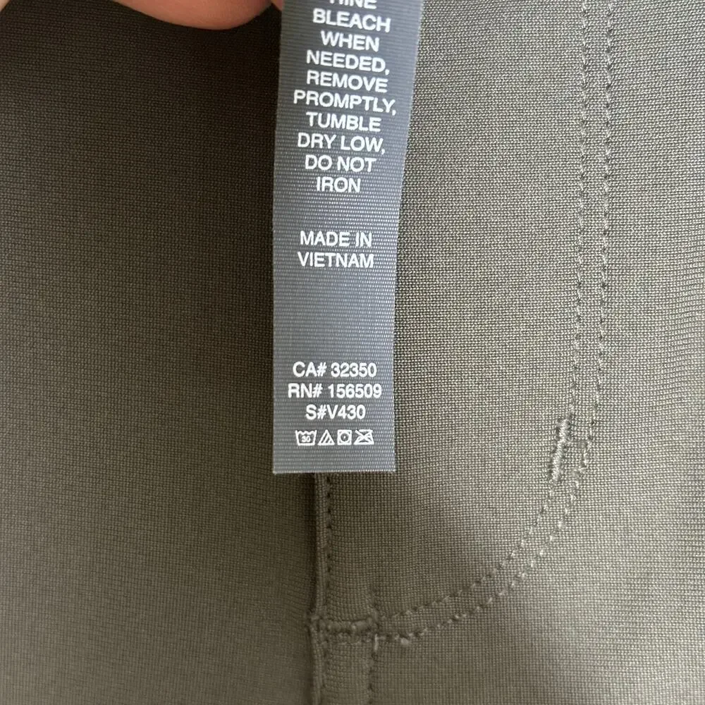 VUORI Meta Pant Athletic Slim Fit Dark Oregano Green Sz 30 x 30 $138 {T34}